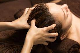 head, neck and shoulder oil massage
