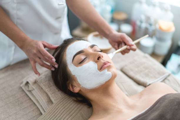 traditional facial with organic oils