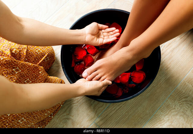 spa pedicure and manicure with 10 minutes massage