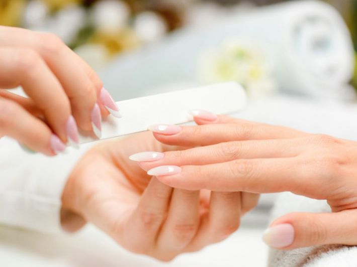 Modifying nails and removing dead skin with color