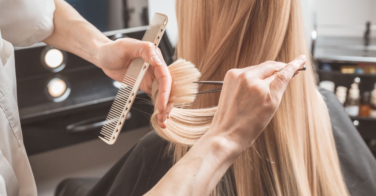 Cutting the ends of the hair