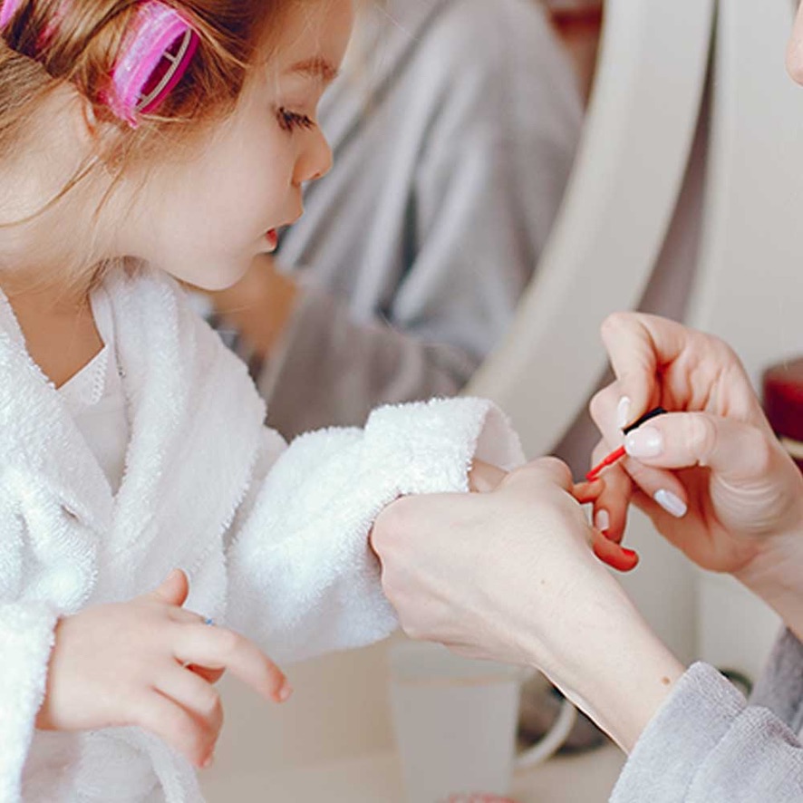 Manicure for kids