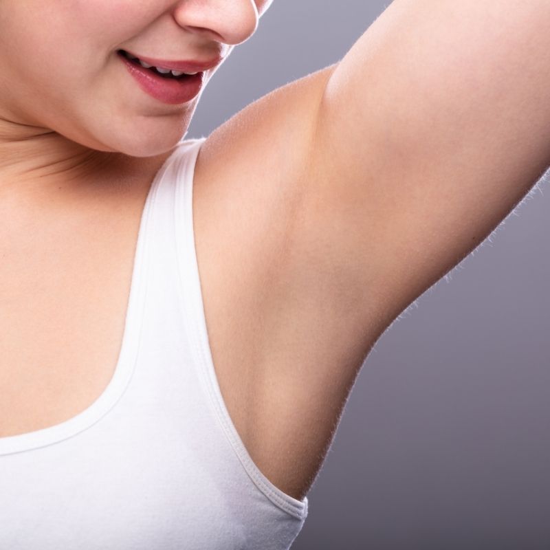 Armpit whitening session