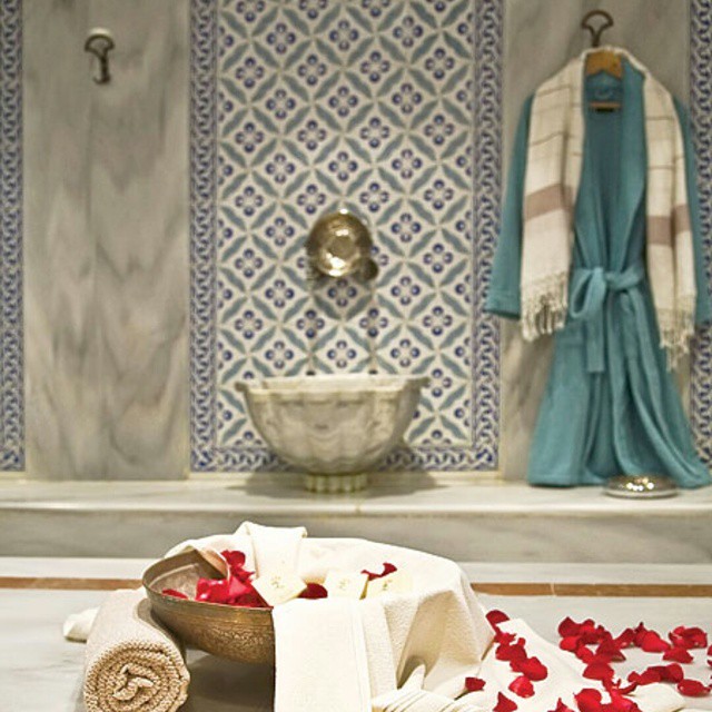 Classic Moroccan Bath